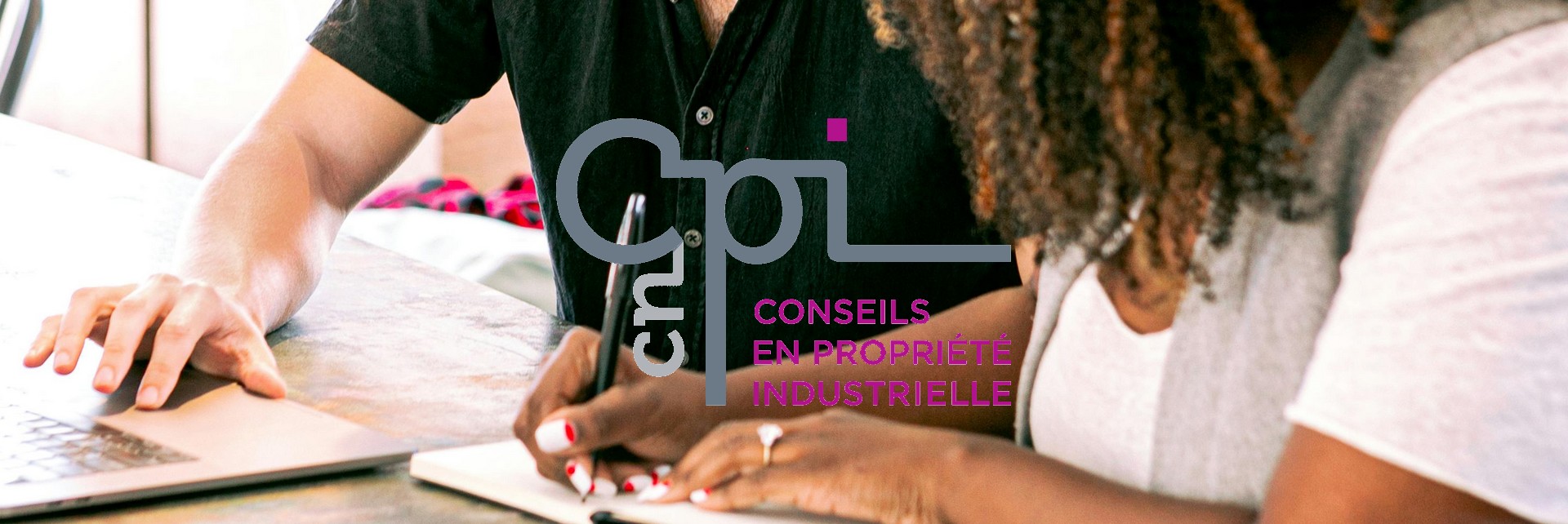 <a class="ps-wpem__organizer-name" href="https://www.pssmformation-reseausocial.fr/profile/?communication/">
<img src="https://www.pssmformation-reseausocial.fr/wp-content/uploads/2025/04/user-7-avatar-13.png" />
Pôle Communication</a>